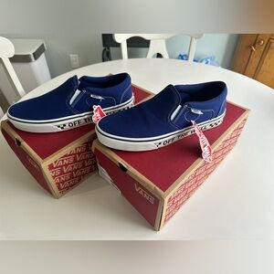 VANS men’s sidewall slip ons size 9